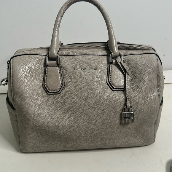 Michael kors gray bag size medium